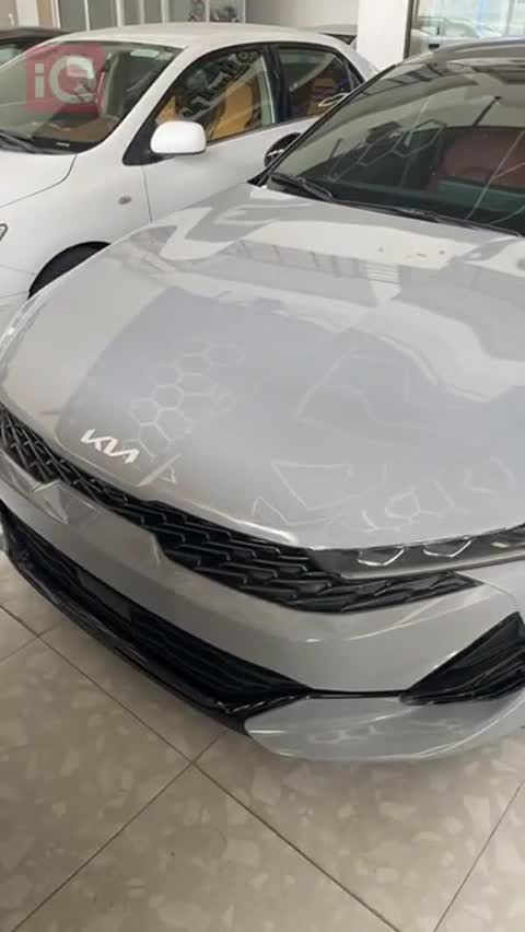 Car Video Thumbnail